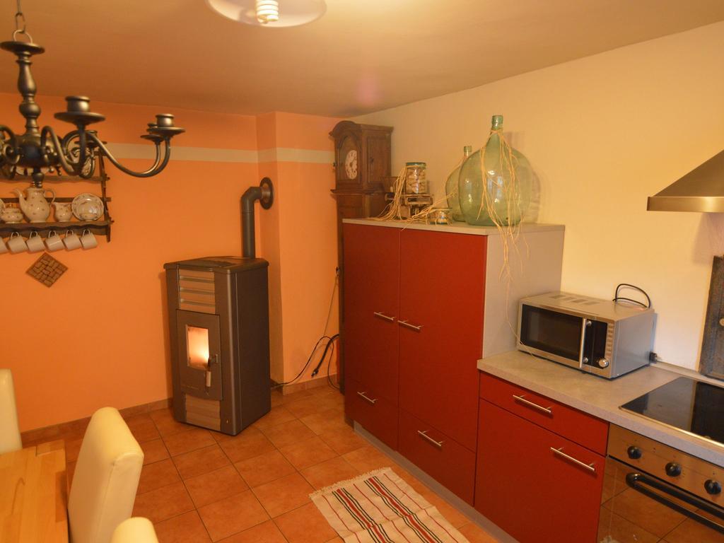 Charming Holiday Home In Neumagen Dhron Zewnętrze zdjęcie